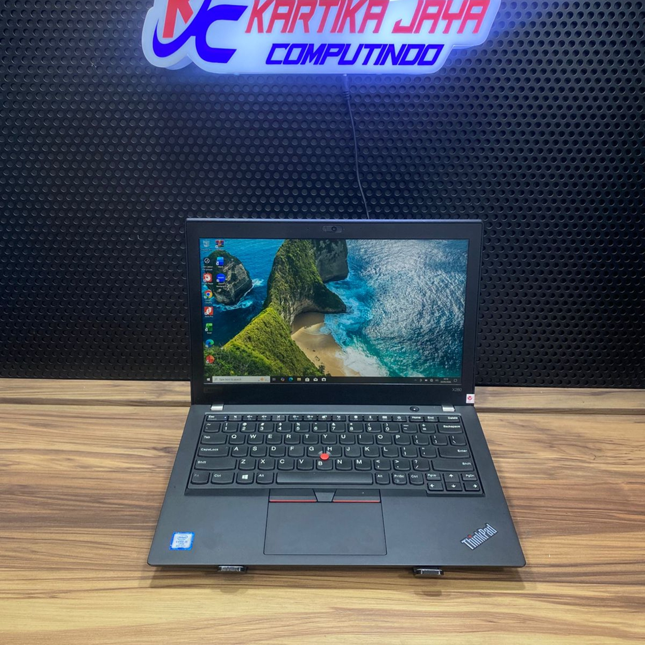 LENOVO TINKPAD X280 CORE I5 RAM 8 SSD 2ND MURAH